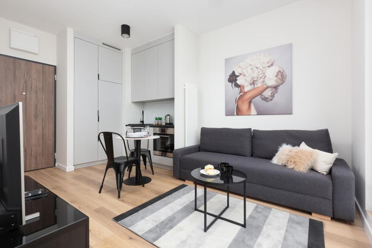 Apartments Business Center Wola Ordona By Renters Warschau Buitenkant foto