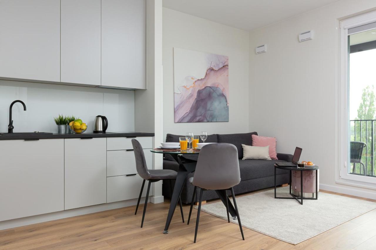 Apartments Business Center Wola Ordona By Renters Warschau Buitenkant foto