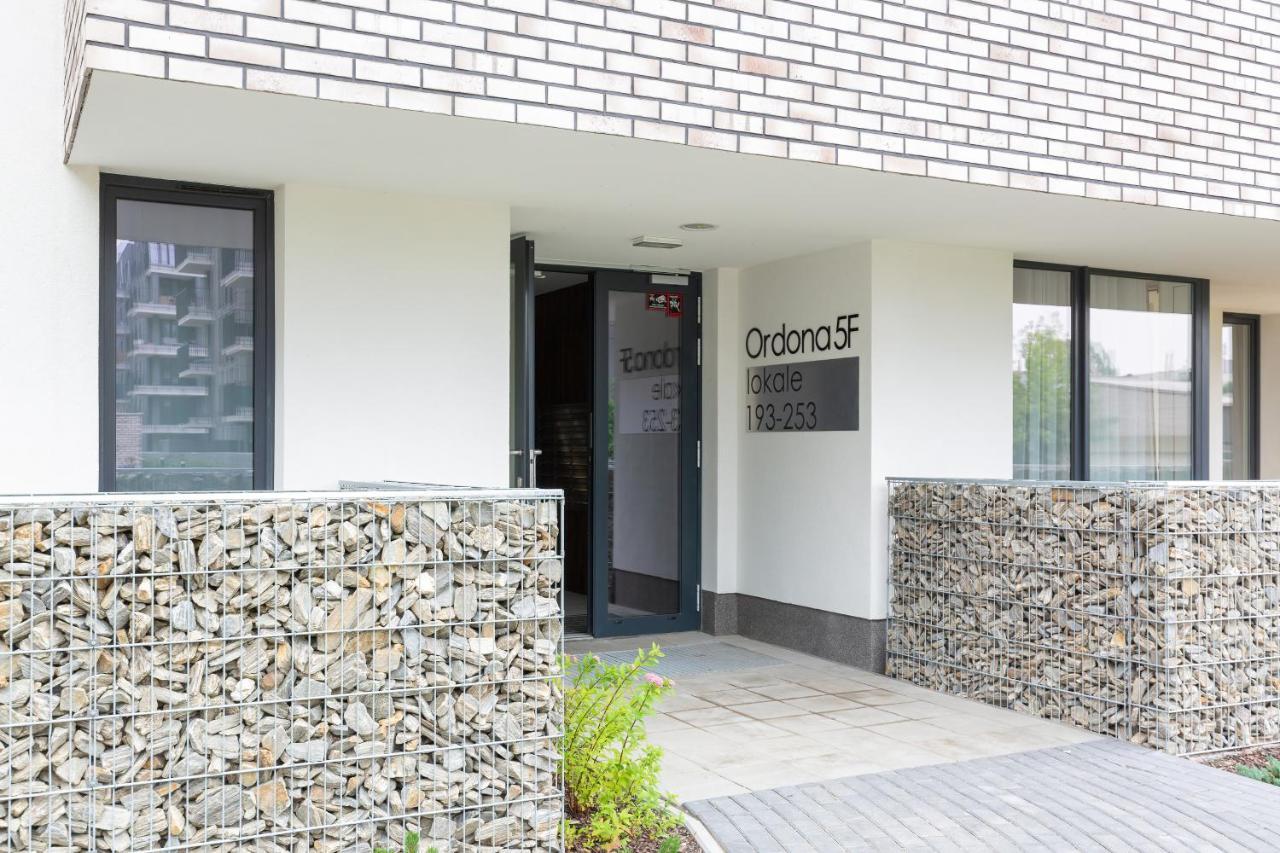 Apartments Business Center Wola Ordona By Renters Warschau Buitenkant foto